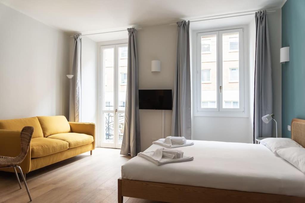 Youhosty - Ticinese Suite 1 Milán Exterior foto