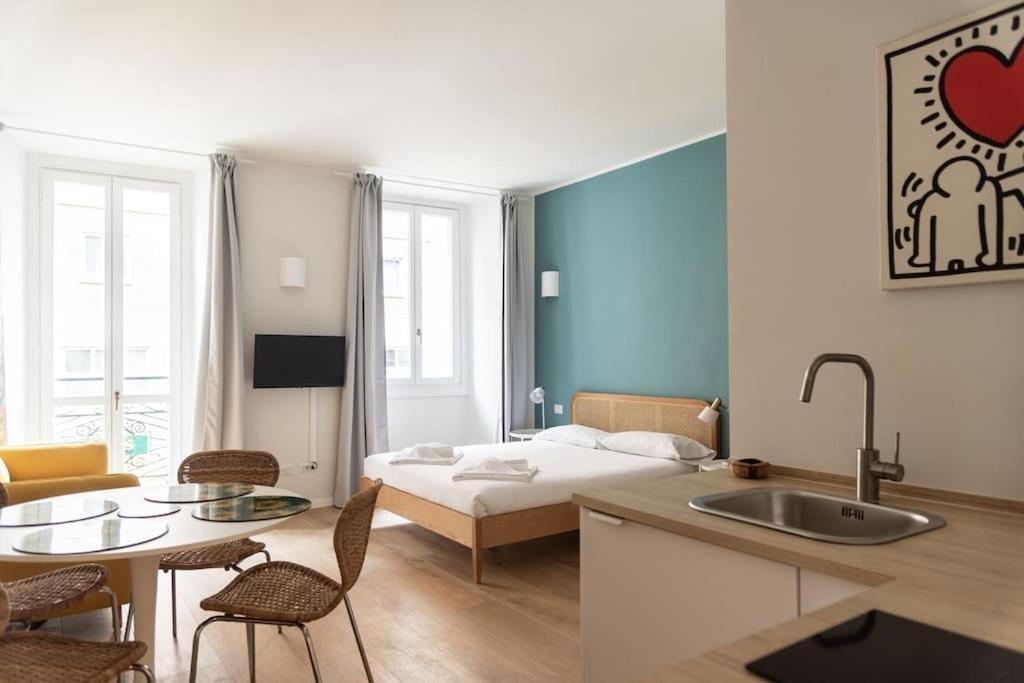 Youhosty - Ticinese Suite 1 Milán Exterior foto